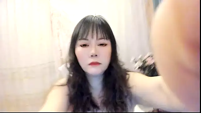 Pennyee online show from January 7, 2026, 1:35 pm