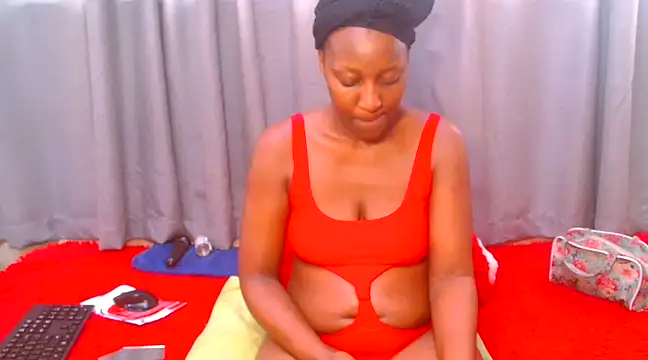 SexyCamilaxx online show from February 14, 2025, 9:03 am