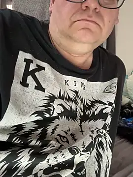 treatbobnicer online show from February 22, 2026, 9:35 pm