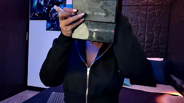 graceymilf666 online show from November 5, 2025, 11:32 am