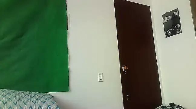 Scarlett Knox 69 online show from December 15, 2024, 4:04 pm