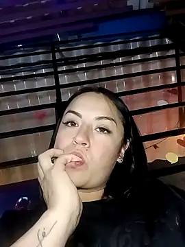 Lesly 10- online show from January 9, 2025, 11:34 pm