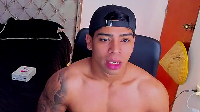 Andrew wolf7 online show from January 8, 2026, 12:24 am