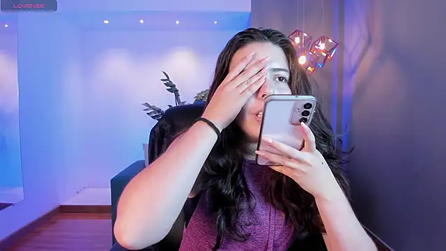 Lyssa Muller online show from February 3, 2025, 1:08 pm