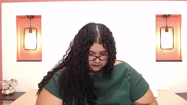 Miley Collins online show from January 7, 2025, 9:46 pm