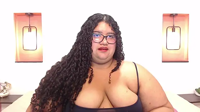 Miley Collins online show from February 19, 2025, 11:46 pm