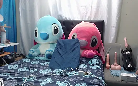 Snapshot of Ryan_Vergon chatting on February 11, 2025, 8:52 pm Ryan Vergon online show from February 11, 2025, 8:52 pm