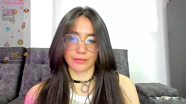 emmadiaz1 online show from January 12, 2025, 12:49 am