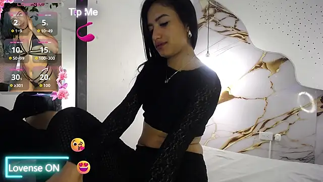 Alina Argi online show from October 10, 2025, 1:10 pm