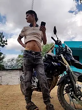 Valentinacuc online show from November 23, 2025, 2:39 pm