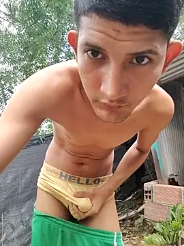 Valentinacuc online show from November 30, 2025, 3:38 pm