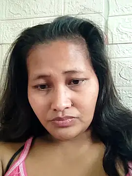 Sweetchuby1995 online show from March 16, 2026, 2:06 am