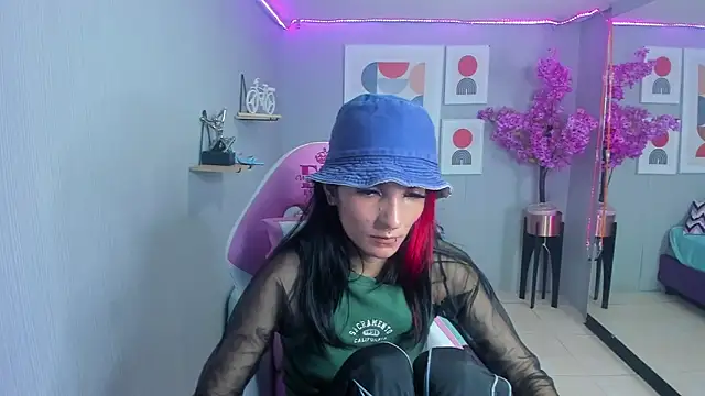 Dafne huges online show from January 10, 2025, 10:46 pm