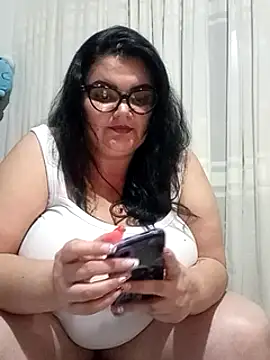Snapshot of Madisonpalacio chatting on February 16, 2025, 4:09 am Madisonpalacio online show from February 16, 2025, 4:09 am