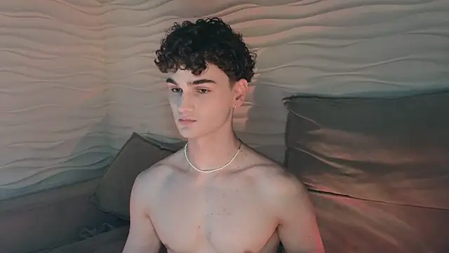 adam 21cm   online show from December 15, 2024, 4:15 pm