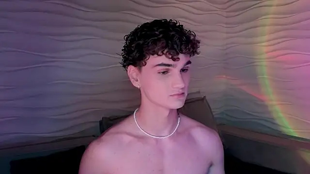 adam 21cm   online show from January 24, 2025, 4:49 pm