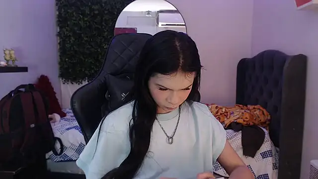 Snapshot of andy_bell_x chatting on January 31, 2025, 4:14 am andy bell x online show from January 31, 2025, 4:14 am