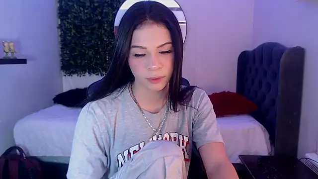 Snapshot of andy_bell_x chatting on February 24, 2025, 5:22 am andy bell x online show from February 24, 2025, 5:22 am