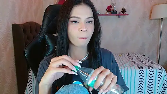 Snapshot of andy_bell_x chatting on September 14, 2025, 6:12 am andy bell x online show from September 14, 2025, 6:12 am