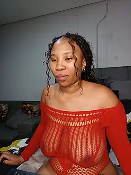 DrippinCaramelCutie online show from July 18, 2026, 9:29 pm