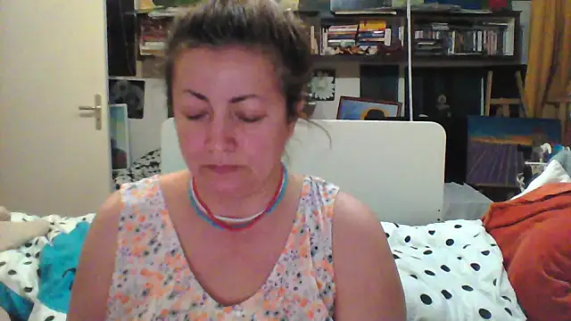 MariaAnaSunshine online show from February 21, 2026, 8:43 pm