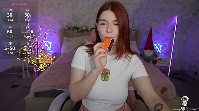 RedShinee online show from January 11, 2025, 1:53 pm