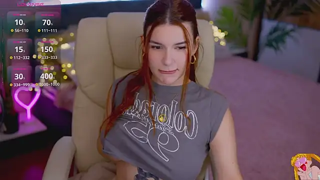 RedShinee online show from October 27, 2025, 1:59 pm