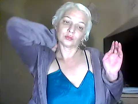 Snapshot of MaryJane441 chatting on February 2, 2025, 11:21 pm MaryJane441 online show from February 2, 2025, 11:21 pm