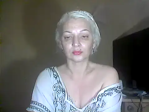 Snapshot of MaryJane441 chatting on February 6, 2025, 12:26 pm MaryJane441 online show from February 6, 2025, 12:26 pm