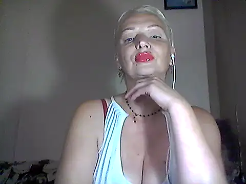 Snapshot of MaryJane441 chatting on September 18, 2025, 9:06 pm MaryJane441 online show from September 18, 2025, 9:06 pm