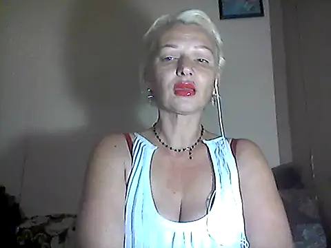 Snapshot of MaryJane441 chatting on October 3, 2025, 6:38 pm MaryJane441 online show from October 3, 2025, 6:38 pm