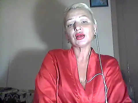 Snapshot of MaryJane441 chatting on October 8, 2025, 7:00 pm MaryJane441 online show from October 8, 2025, 7:00 pm