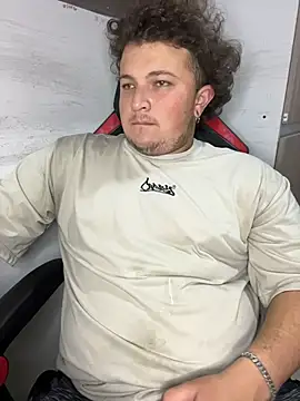 AndresChuboi online show from December 2, 2025, 4:29 am