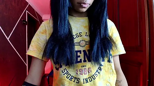 SexyNaf online show from February 5, 2025, 7:20 pm