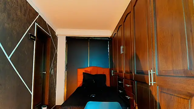 SexyNaf online show from March 6, 2025, 7:10 pm