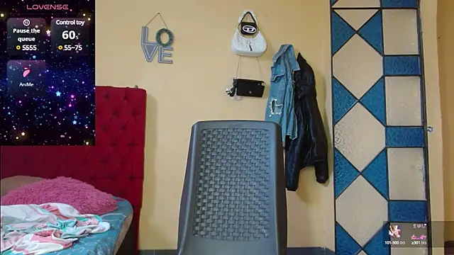 Snapshot of cristinamontiel chatting on February 13, 2025, 2:20 pm cristinamontiel online show from February 13, 2025, 2:20 pm