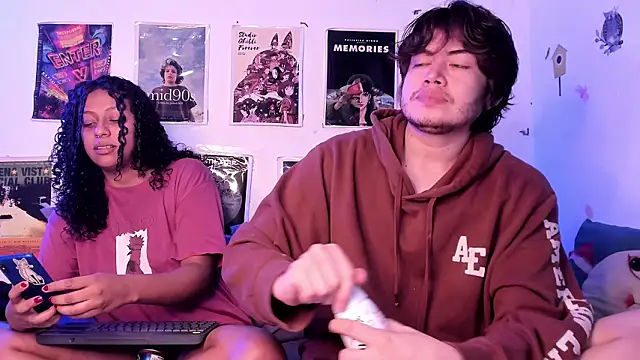 hothoneychile online show from March 7, 2026, 4:20 am