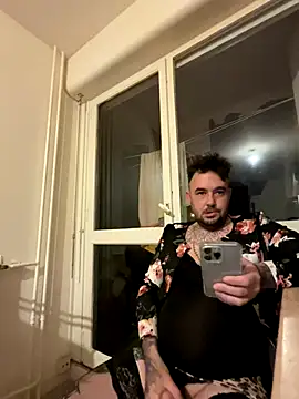 lope85540 online show from December 5, 2024, 5:15 am