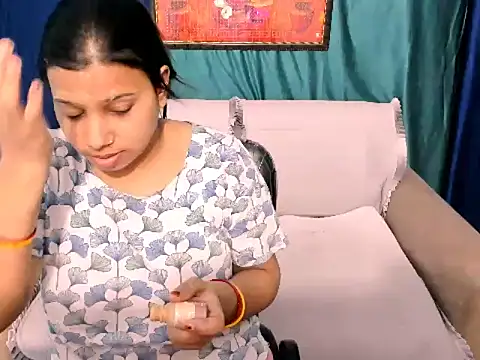 Snapshot of kendracox21 chatting on April 26, 2026, 3:04 am kendracox21 online show from April 26, 2026, 3:04 am