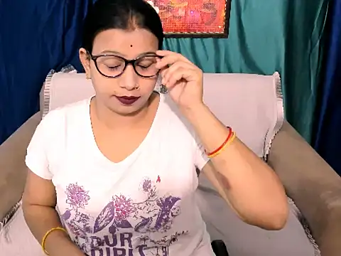 Snapshot of kendracox21 chatting on May 3, 2026, 4:18 am kendracox21 online show from May 3, 2026, 4:18 am