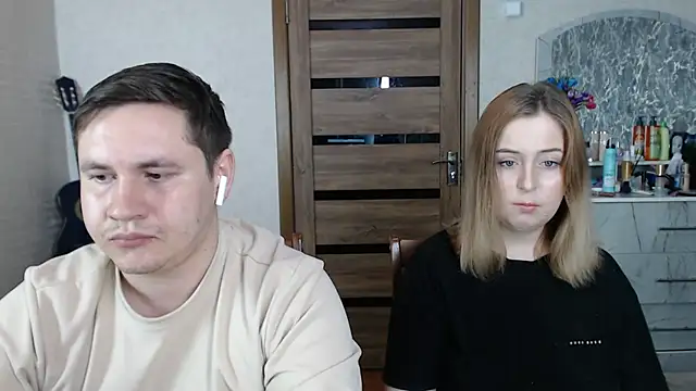 Kristy-Max online show from February 11, 2025, 9:35 pm