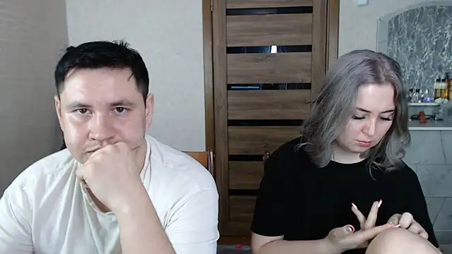 Kristy-Max online show from February 21, 2025, 6:29 am