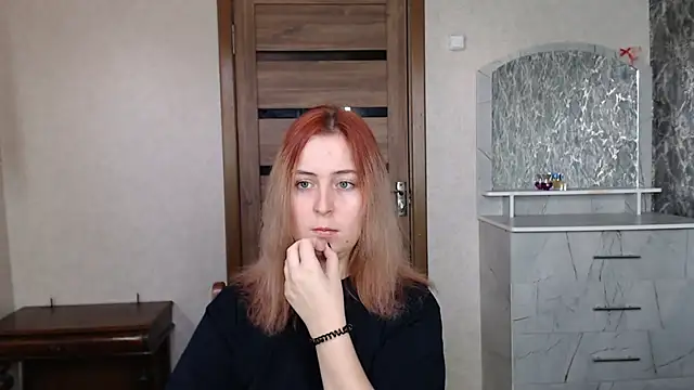 Kristy-Max online show from September 25, 2025, 11:36 am