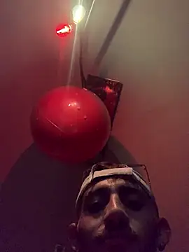 sauloskj online show from April 20, 2026, 9:34 am