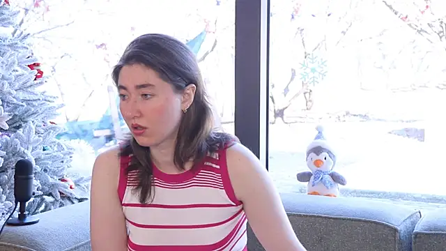 GentleSparkMay online show from January 5, 2025, 9:26 am