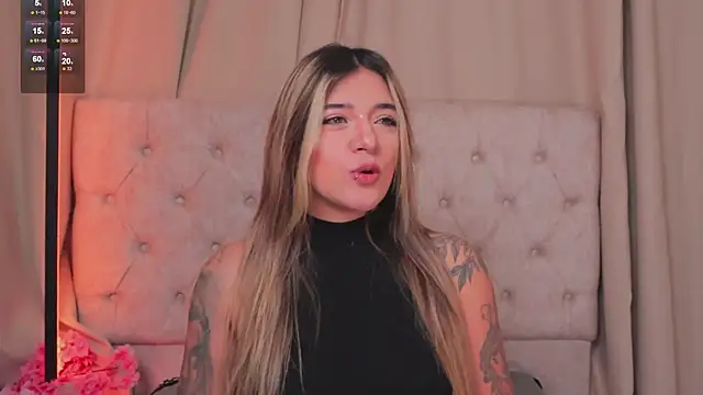 ashleyvalirya online show from March 4, 2025, 3:44 am