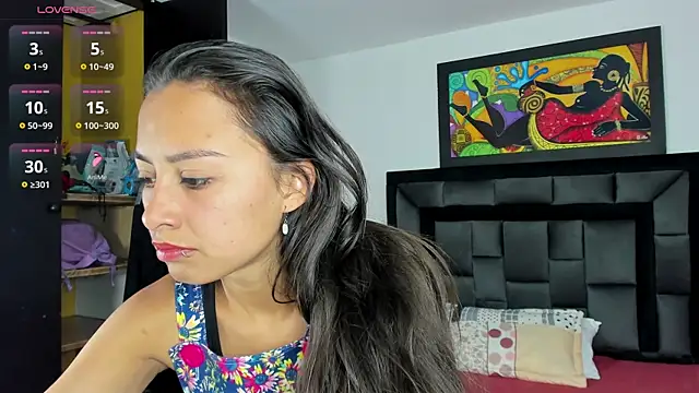 Snapshot of tatiana_valencia chatting on February 5, 2025, 1:00 pm tatiana valencia online show from February 5, 2025, 1:00 pm