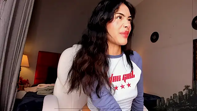 Snapshot of Giovanna_oliveira chatting on May 15, 2026, 4:30 am Giovanna oliveira online show from May 15, 2026, 4:30 am