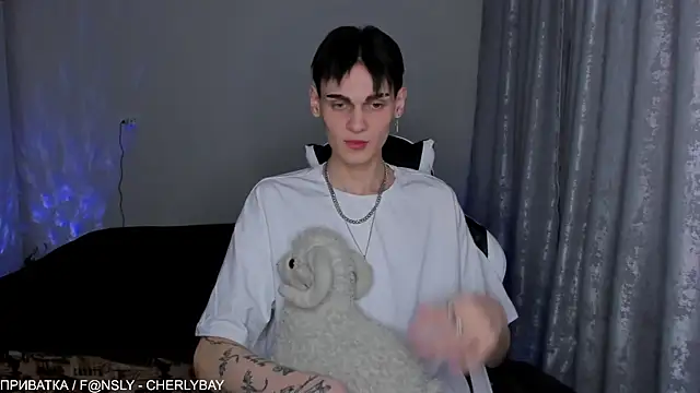 CHERLYBAY online show from March 18, 2025, 8:04 pm