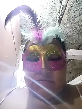 Lucky-hot-girls online show from November 4, 2025, 3:05 am